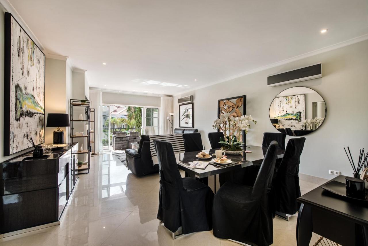 Luxury Apartment With Communal Pool And Terrace Quarteira Luaran gambar